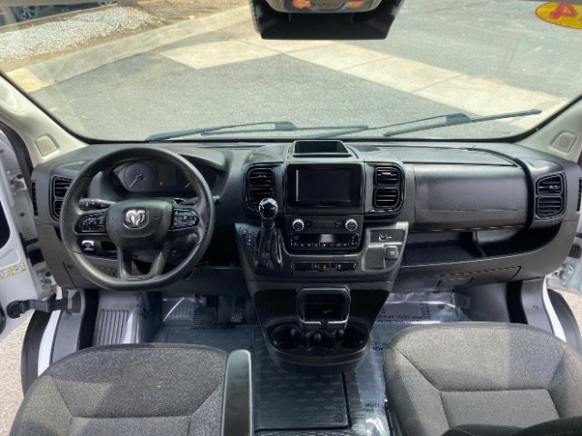Used 2024 RAM ProMaster 2500 w/ Convenience Group FWD image 15
