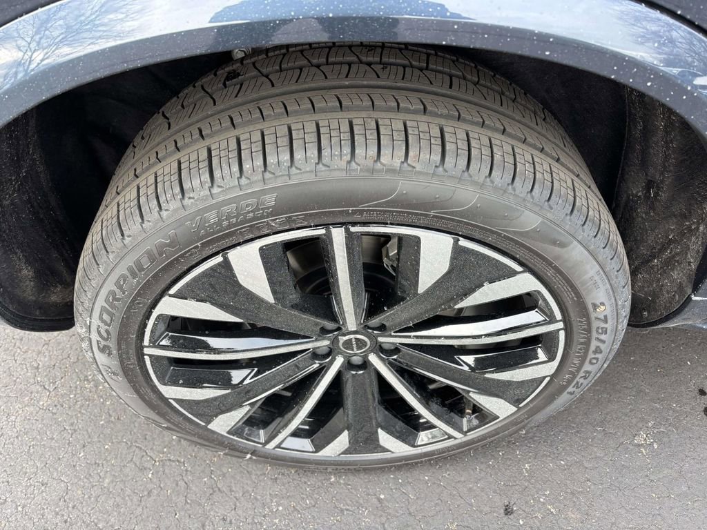 New 2026 Volvo XC90 B6 Plus image 10