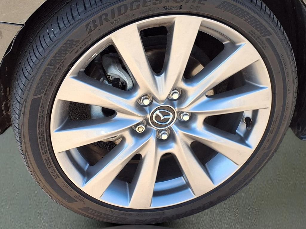 Used 2023 MAZDA MAZDA3 s image 28