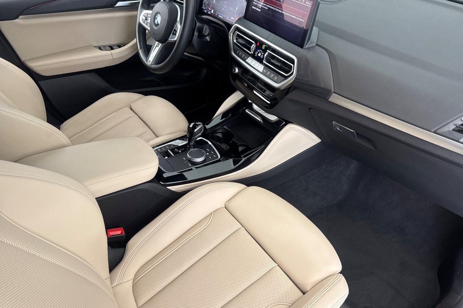 Used 2025 BMW X4 xDrive30i w/ Premium Package AWD/4WD image 35