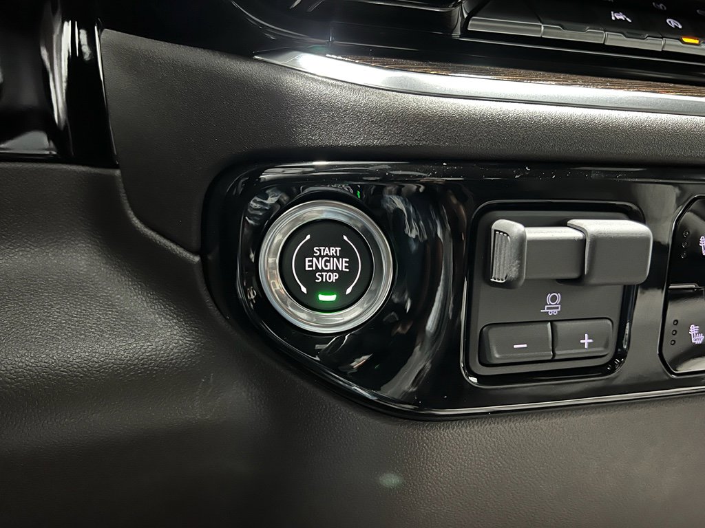 New 2026 GMC Sierra 1500 SLE image 15