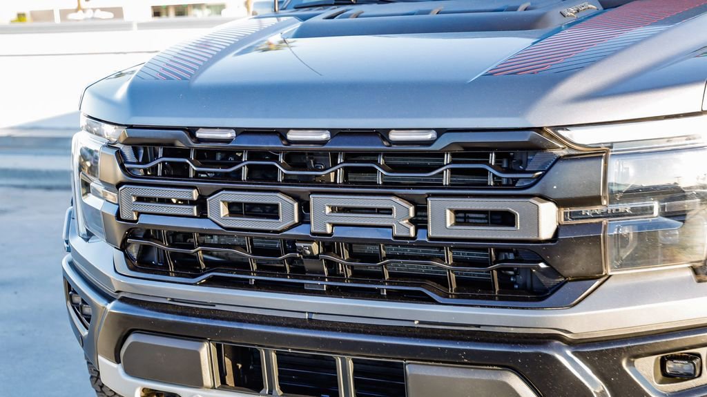 Used 2025 Ford F150 Raptor image 6