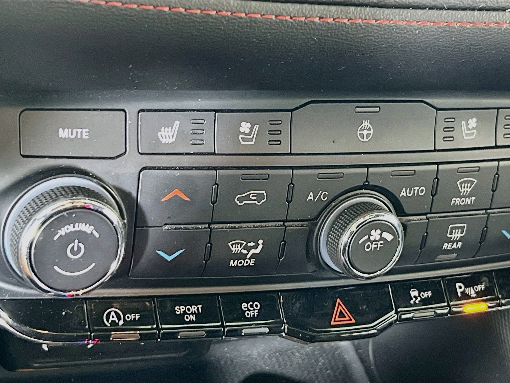 Used 2023 Dodge Durango GT AWD/4WD image 20