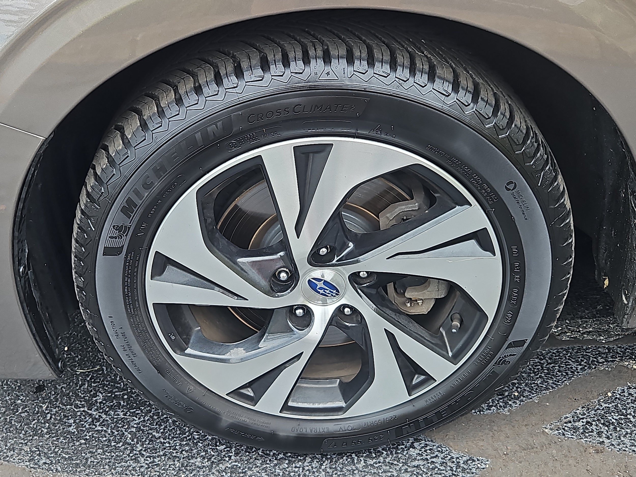 Used 2021 Subaru Legacy Premium AWD/4WD image 4