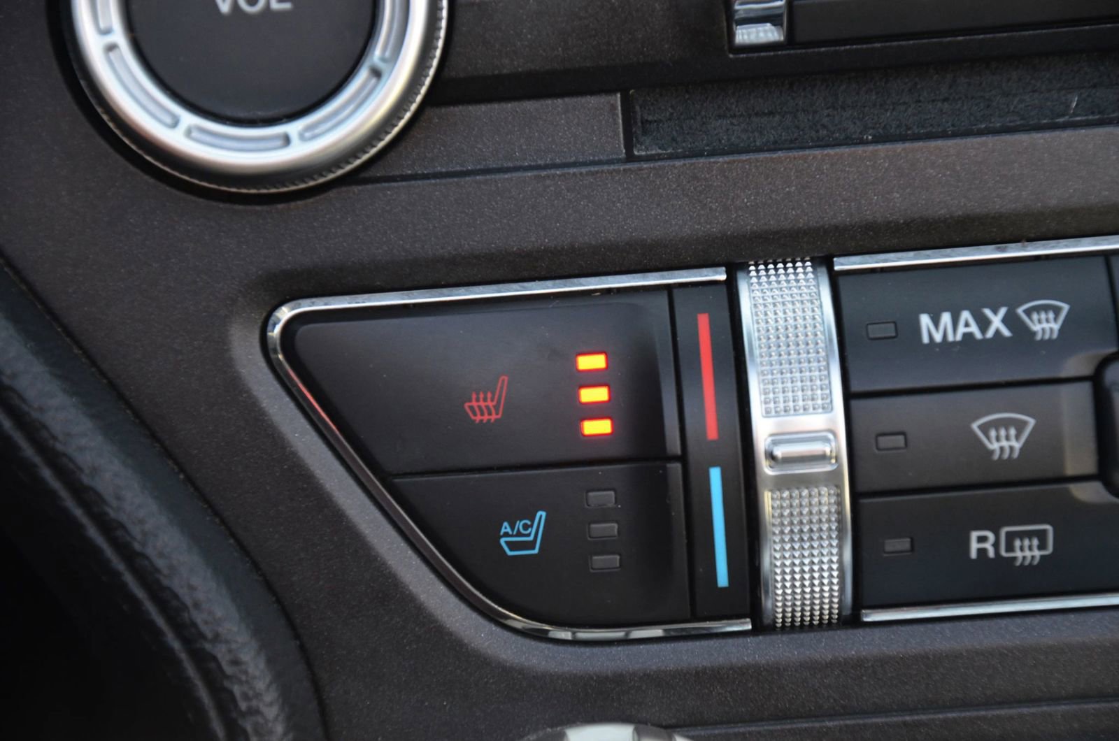 Used 2015 Ford Mustang GT Premium w/ Equipment Group 401A image 16