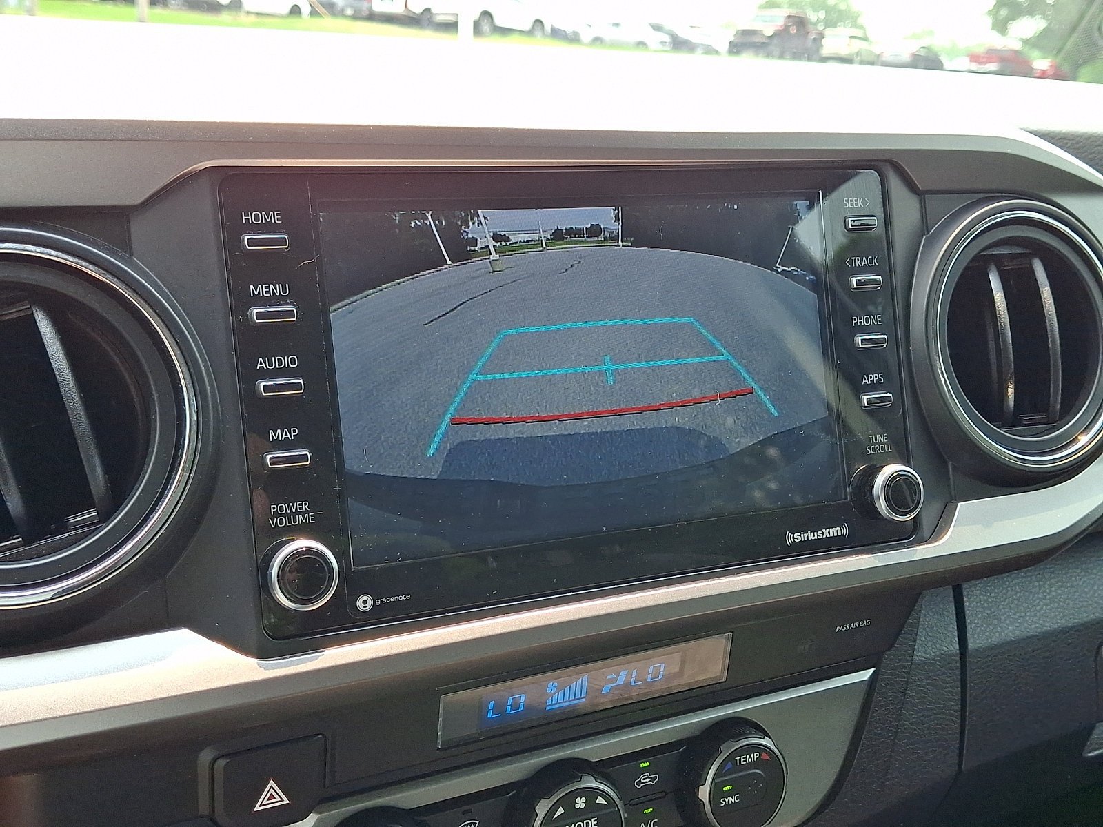 Certified 2023 Toyota Tacoma SR5 AWD/4WD image 18