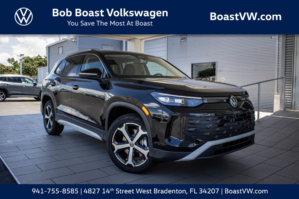 New 2025 Volkswagen Tiguan SE