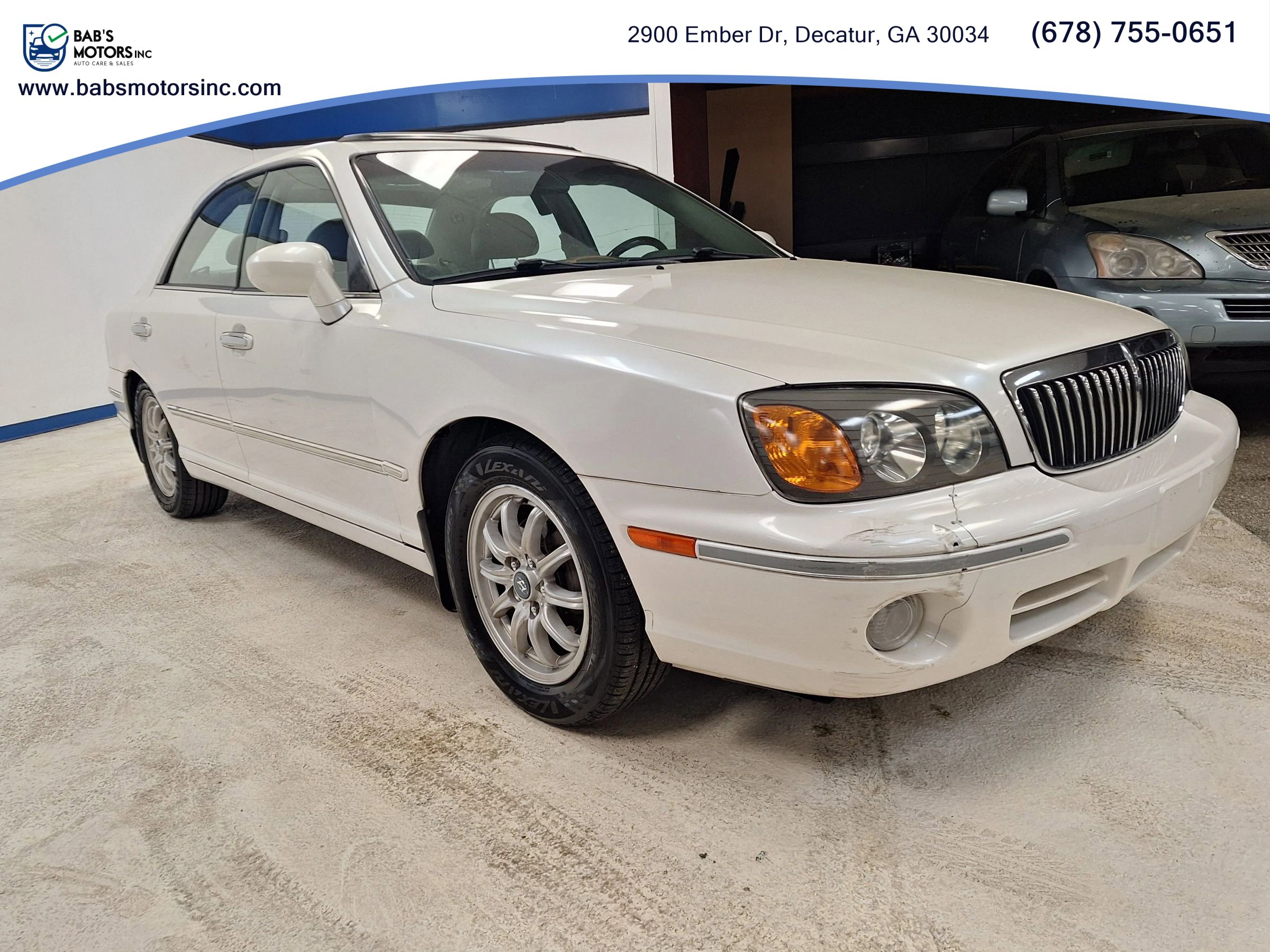 Used 2002 Hyundai XG350 L image 4