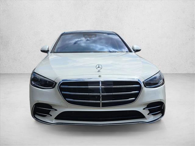 Used 2023 Mercedes-Benz S 500 4MATIC image 2