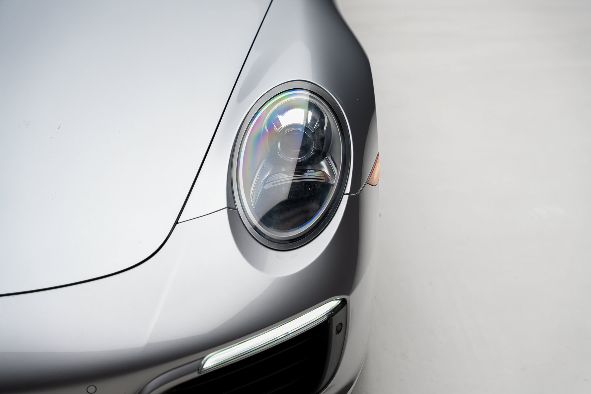 Used 2018 Porsche 911 Carrera RWD image 11
