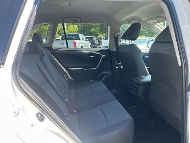 Used 2024 Toyota RAV4 XLE FWD image 20
