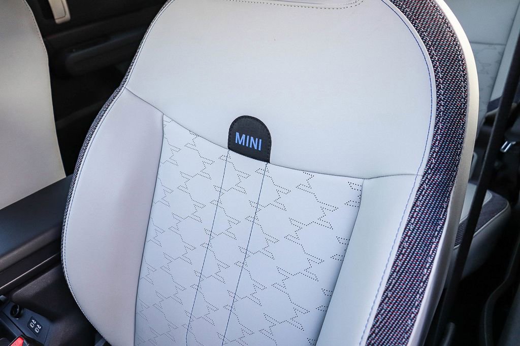 Used 2025 MINI Cooper Countryman S image 28