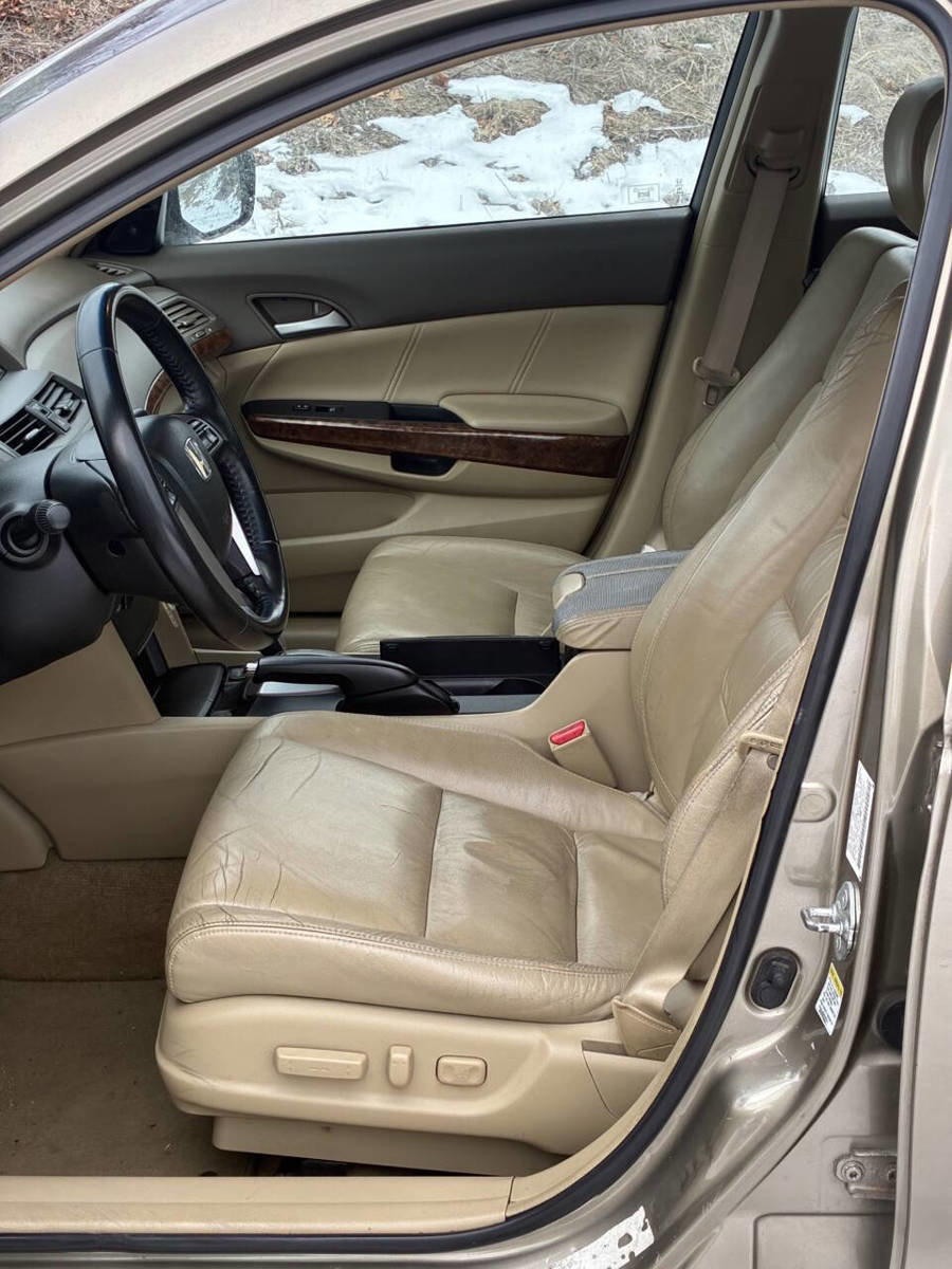 Used 2009 Honda Accord EX-L image 8