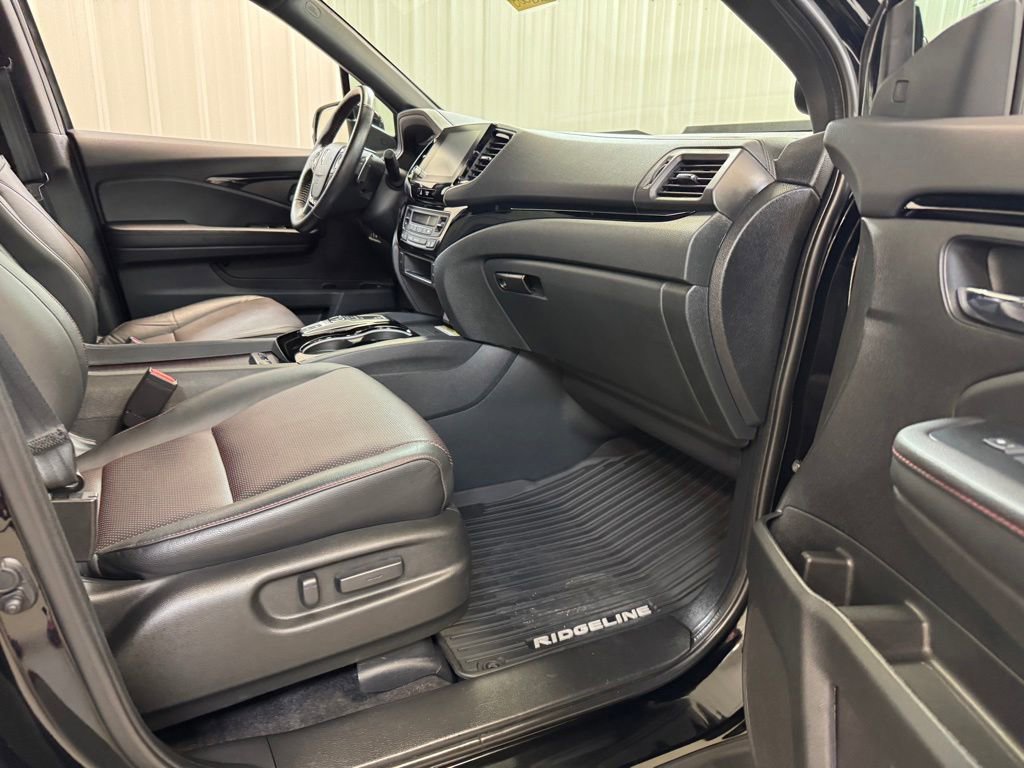 Used 2023 Honda Ridgeline Black Edition image 26