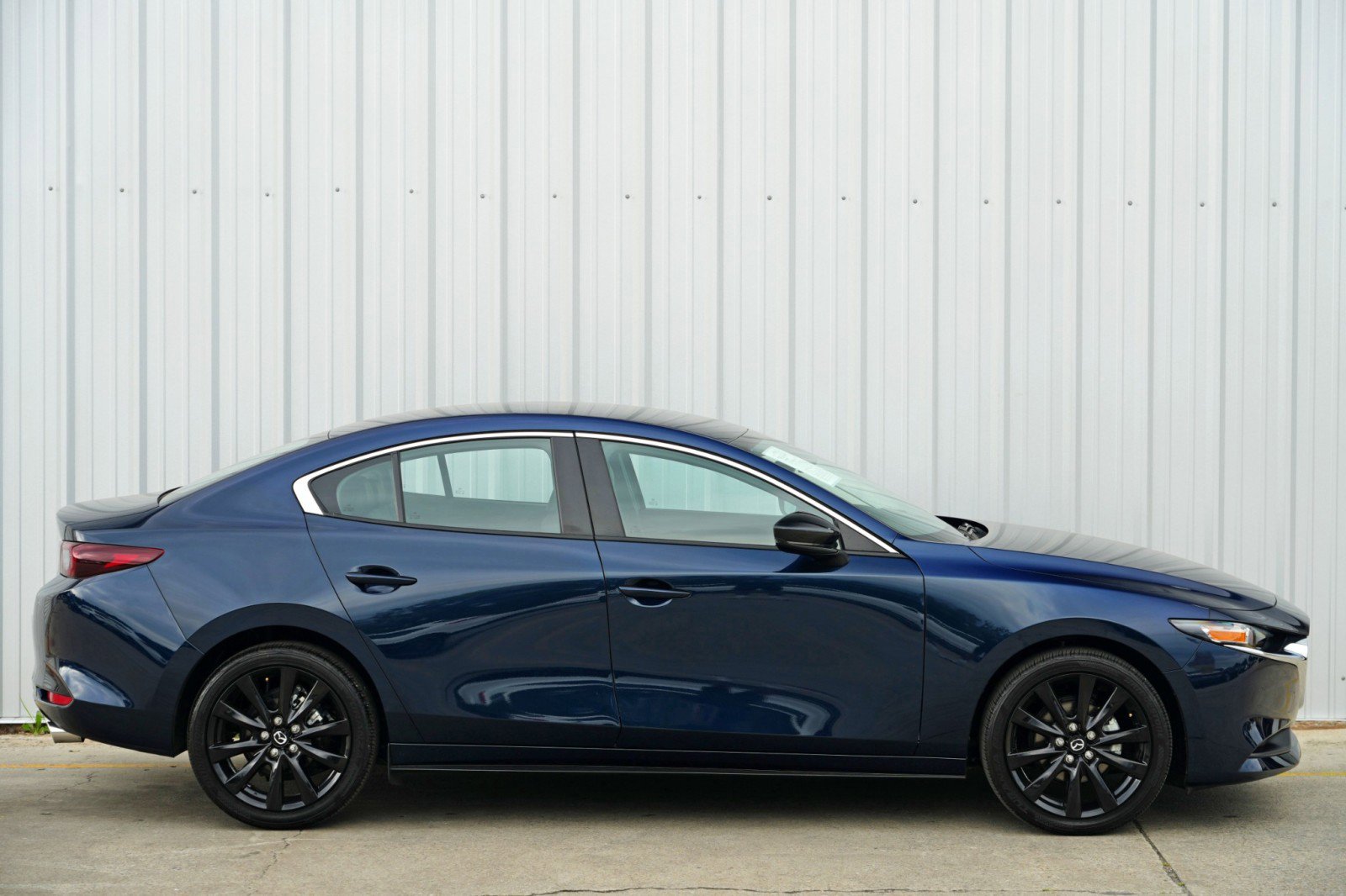 Used 2025 MAZDA MAZDA3 s image 48