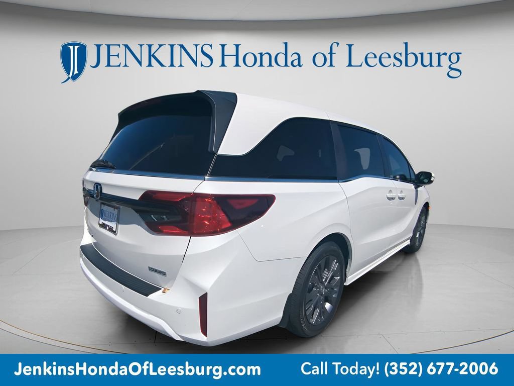 New 2026 Honda Odyssey Touring image 5