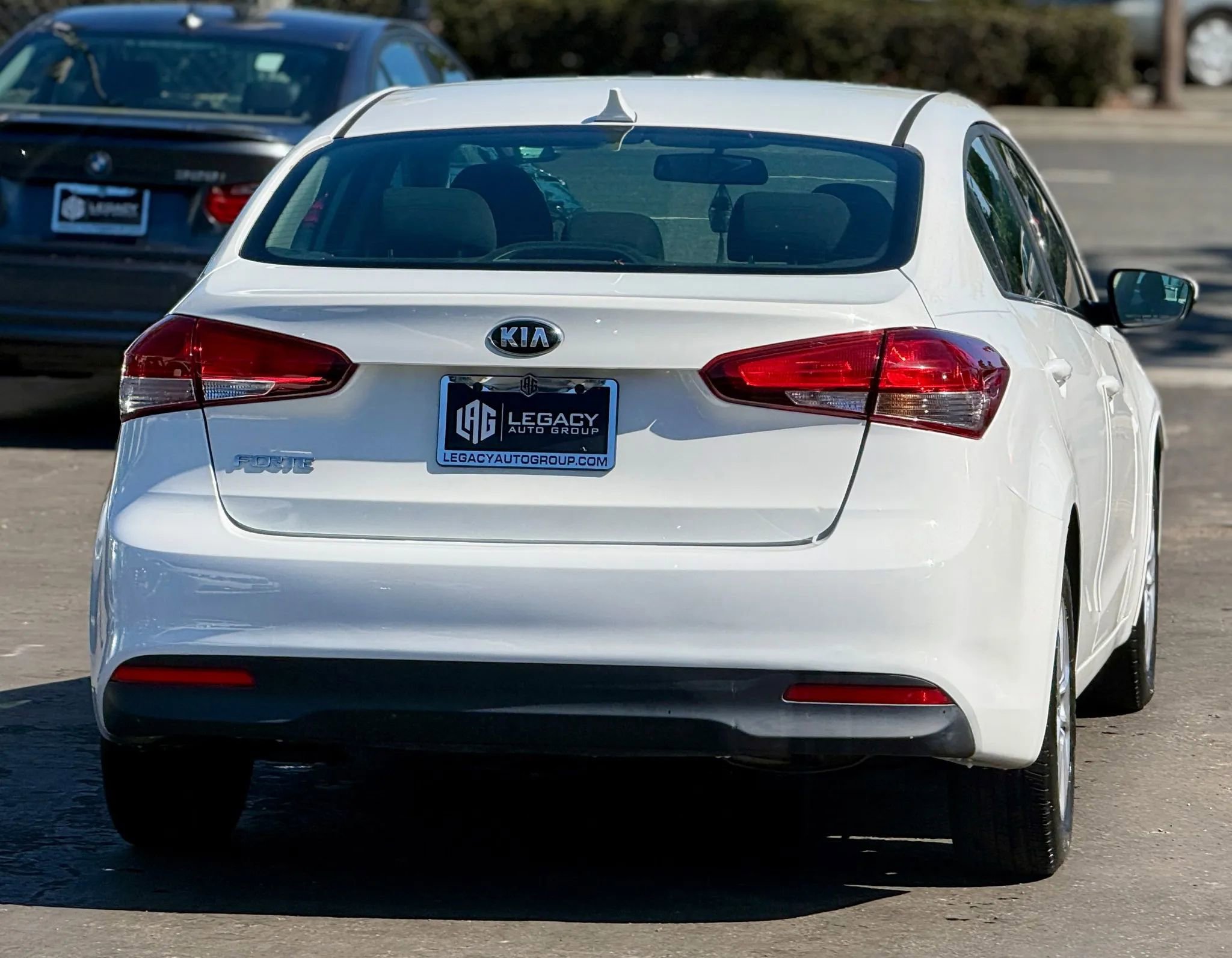 Used 2018 Kia Forte LX image 3