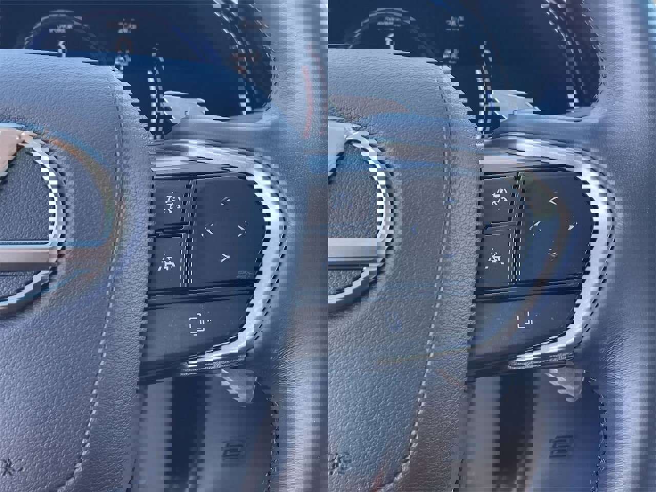 Used 2025 Lexus NX 300h AWD w/ Luxury Package image 23