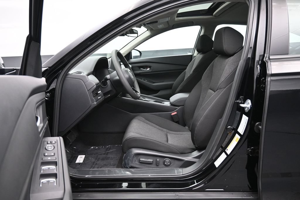 New 2026 Honda Accord SE image 17