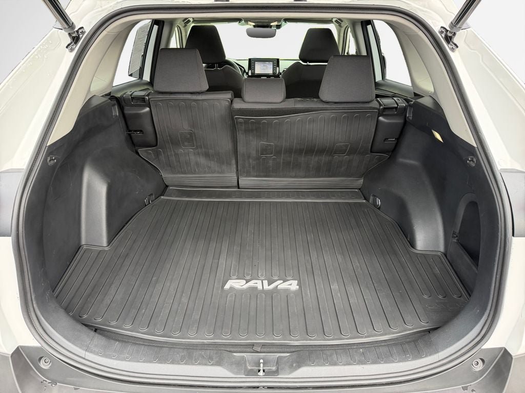 Used 2022 Toyota RAV4 XLE w/ Convenience Package AWD/4WD image 26