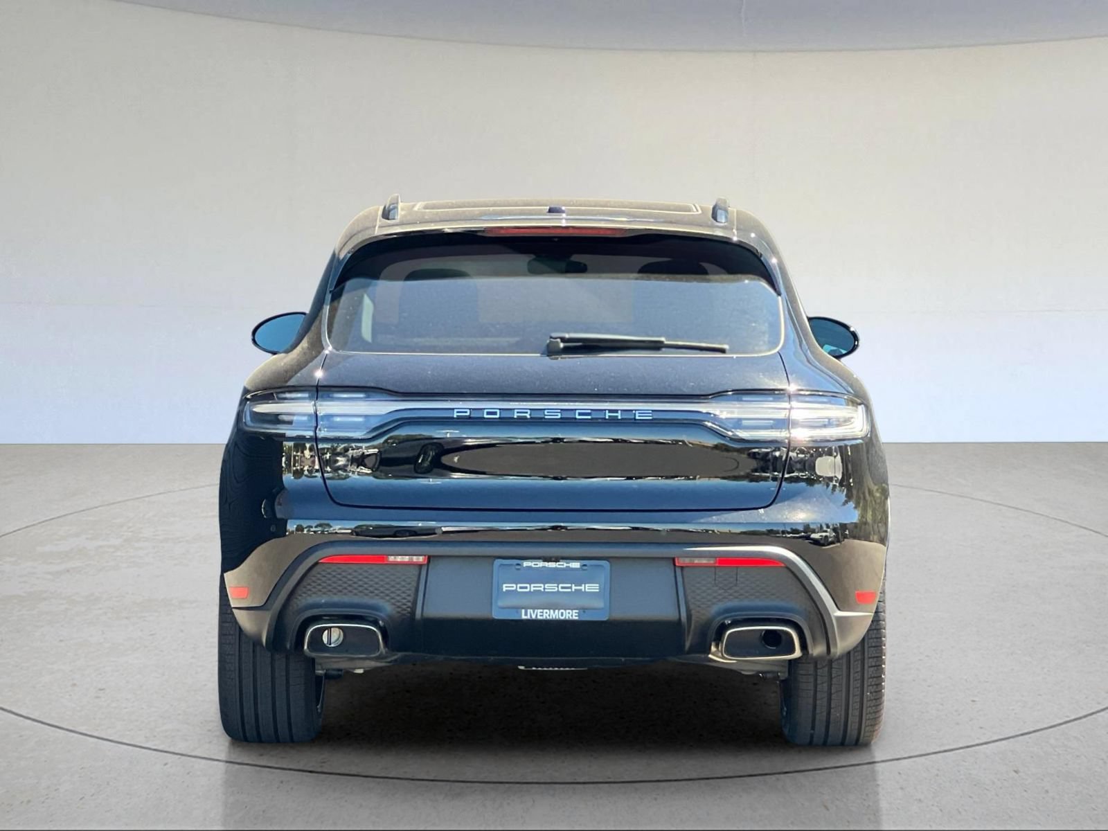 New 2026 Porsche Macan AWD/4WD image 7