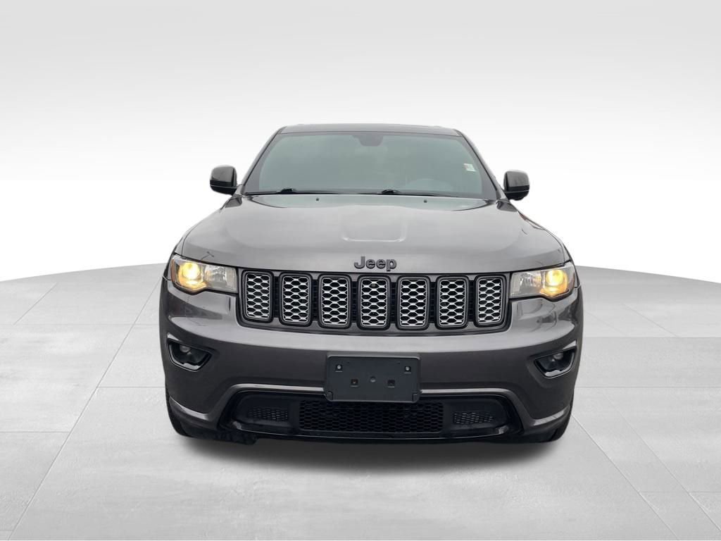Used 2021 Jeep Grand Cherokee Laredo X image 8