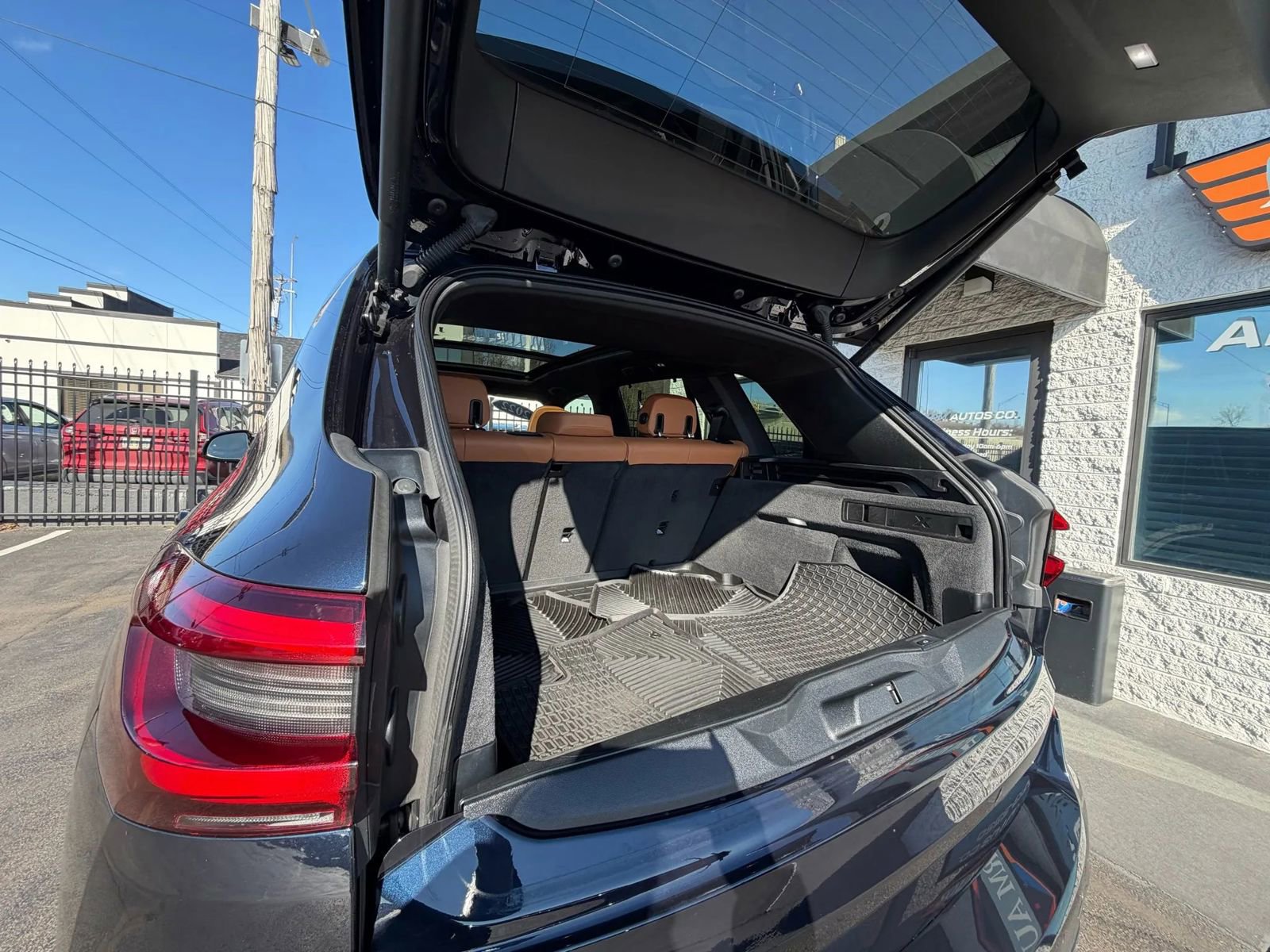 Used 2022 BMW X5 M50i w/ Executive Package AWD/4WD image 36