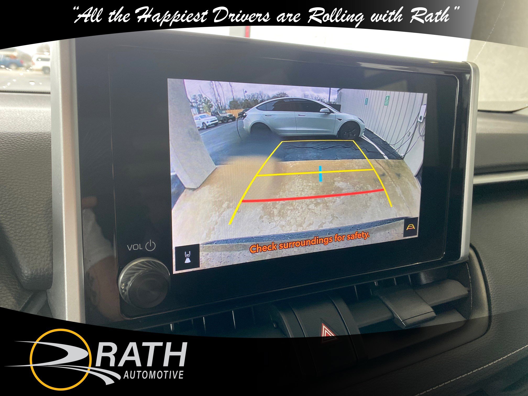 Used 2024 Toyota RAV4 XLE image 16