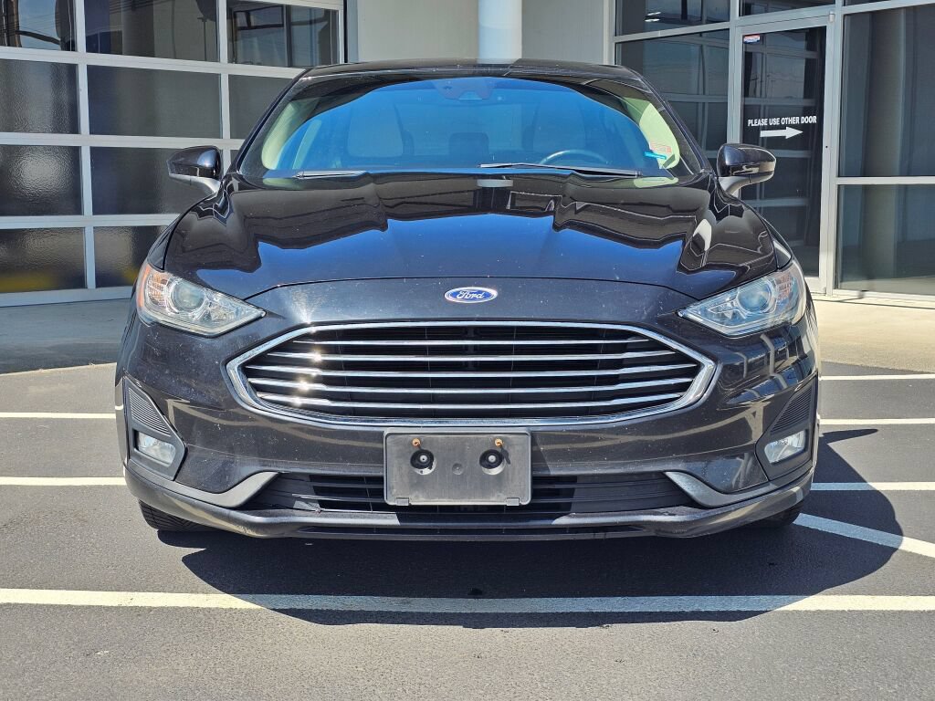 Used 2019 Ford Fusion SE w/ Equipment Group 151A FWD image 8