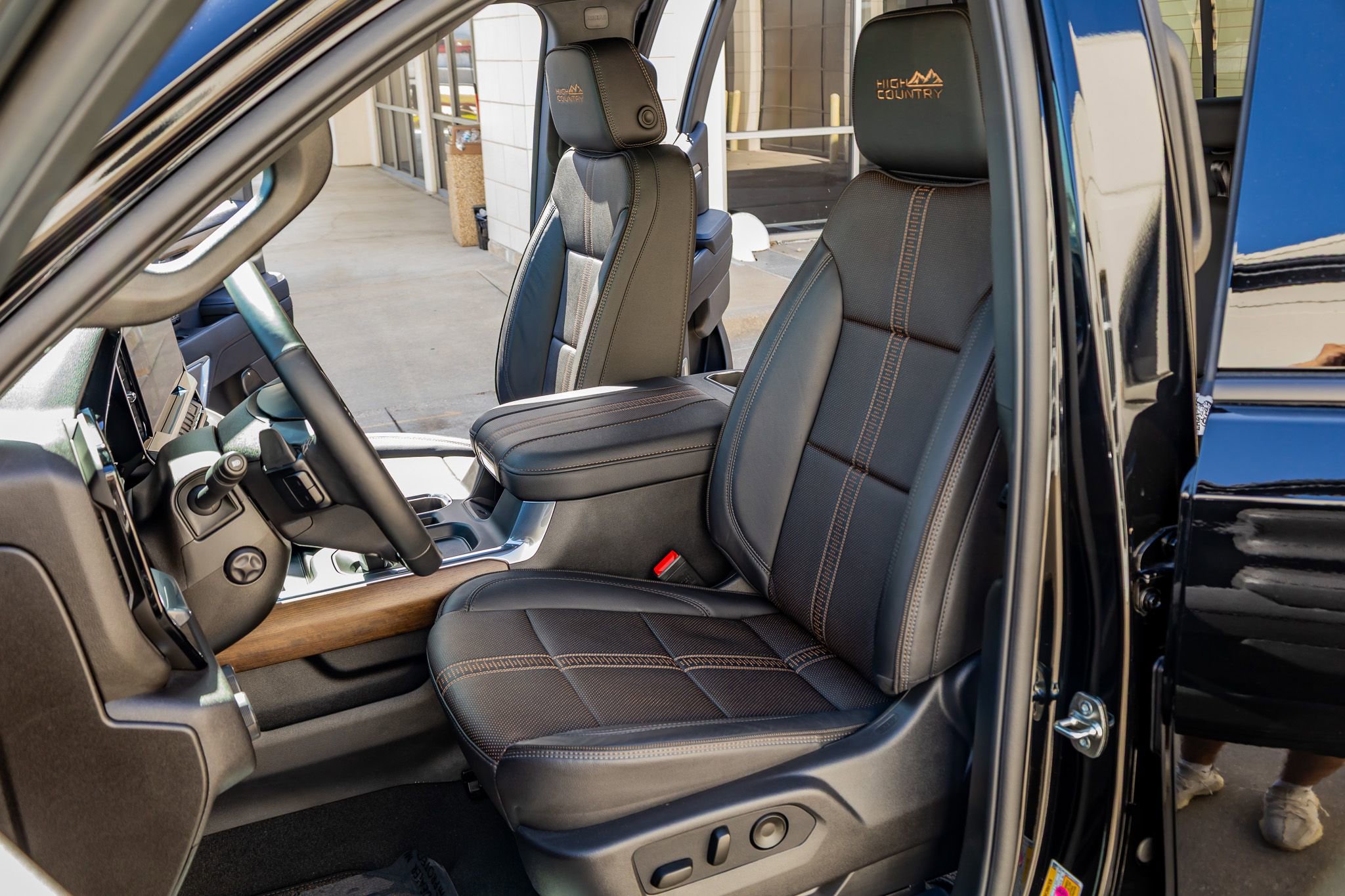 Used 2026 Chevrolet Silverado 1500 High Country w/ Midnight Edition image 30