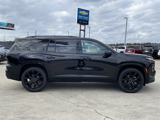 New 2026 Chevrolet Traverse RS w/ LPO, Floor Liner Package image 7