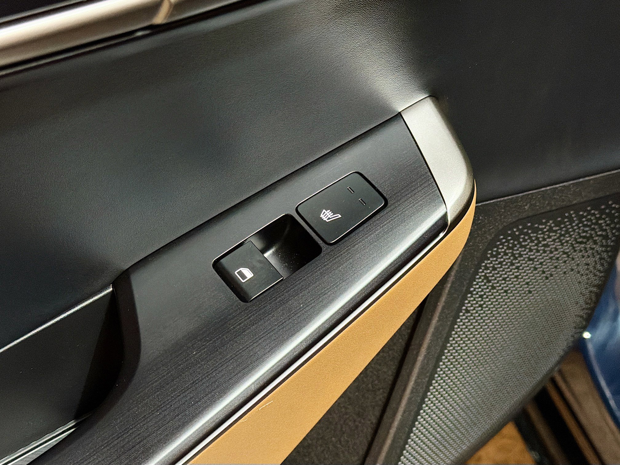 Used 2025 Kia EV6 Wind image 35