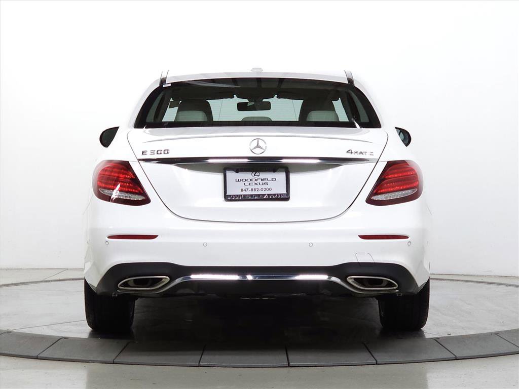 Used 2017 Mercedes-Benz E 300 4MATIC image 6