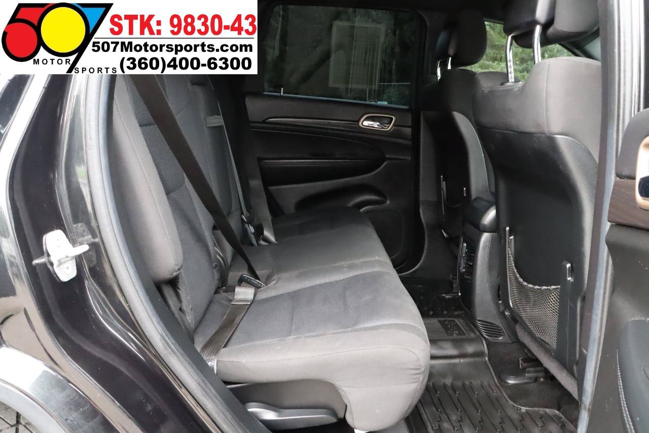 Used 2014 Jeep Grand Cherokee Laredo w/ 18" Wheel & 8.4" Radio Group AWD/4WD image 19