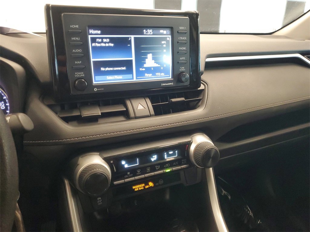 Certified 2022 Toyota RAV4 LE image 24