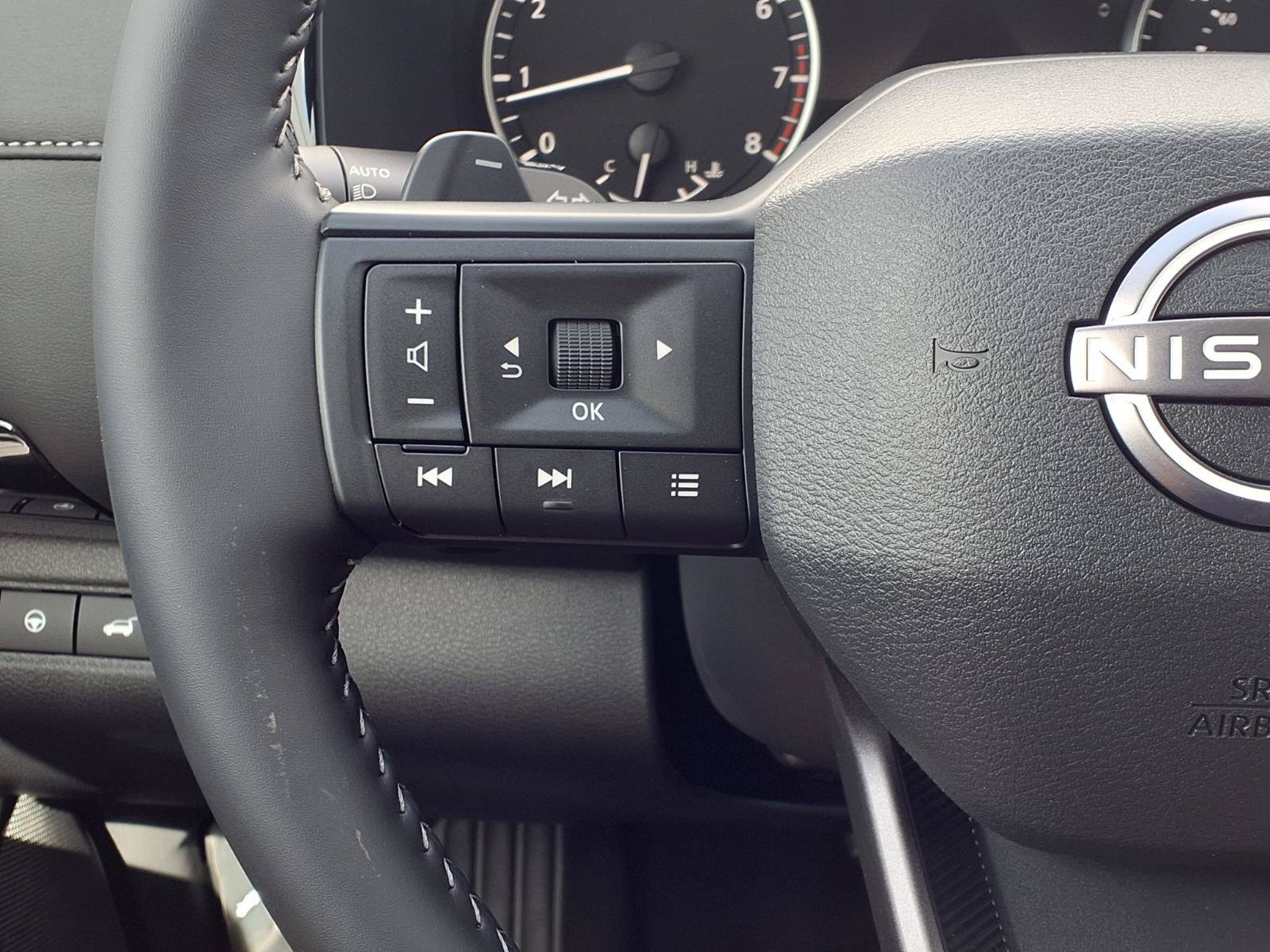 New 2026 Nissan Pathfinder SV FWD image 20