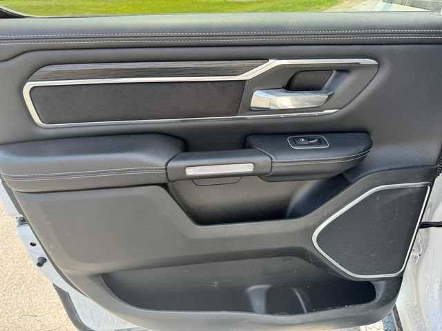 Used 2023 RAM 1500 Laramie AWD/4WD image 18
