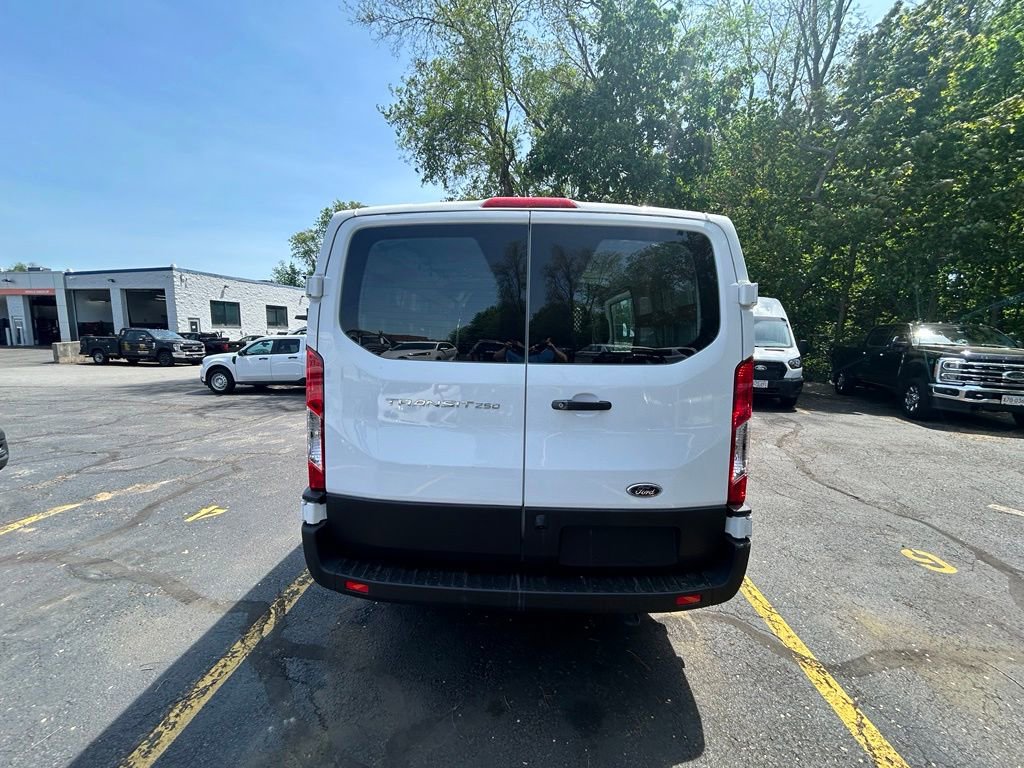 Used 2024 Ford Transit 250 Low Roof w/ Exterior Upgrade Package RWD image 8