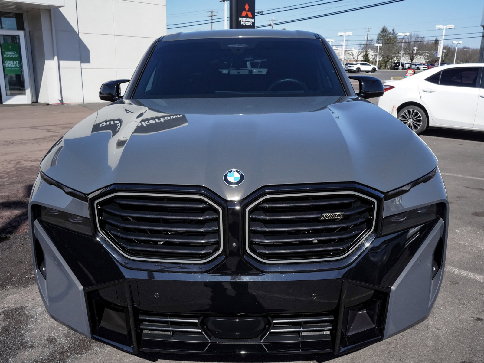 Used 2025 BMW XM image 2