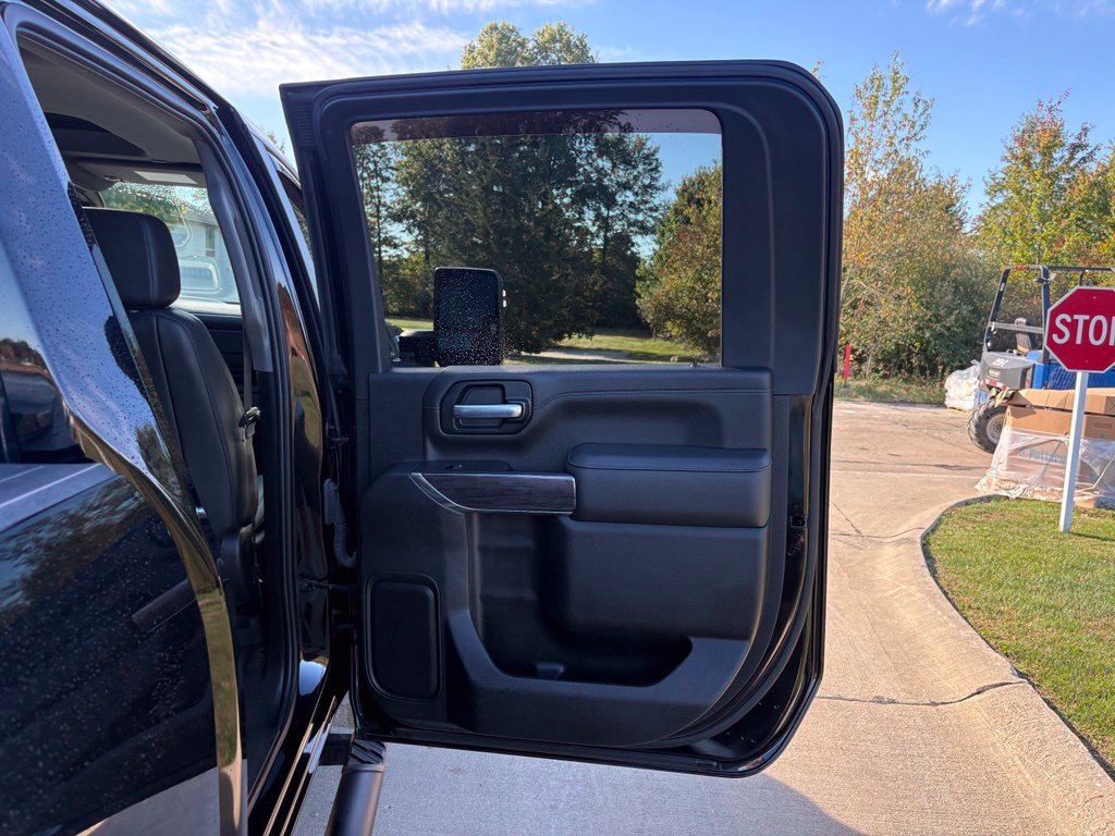 Used 2021 Chevrolet Silverado 3500 LTZ w/ LTZ Plus Package AWD/4WD image 47