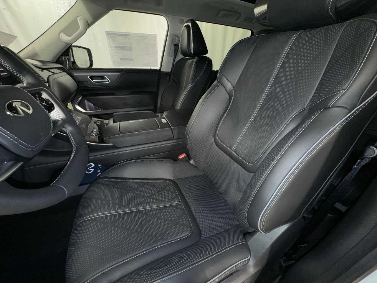 New 2025 INFINITI QX80 Sensory w/ Premium Cargo Package image 16