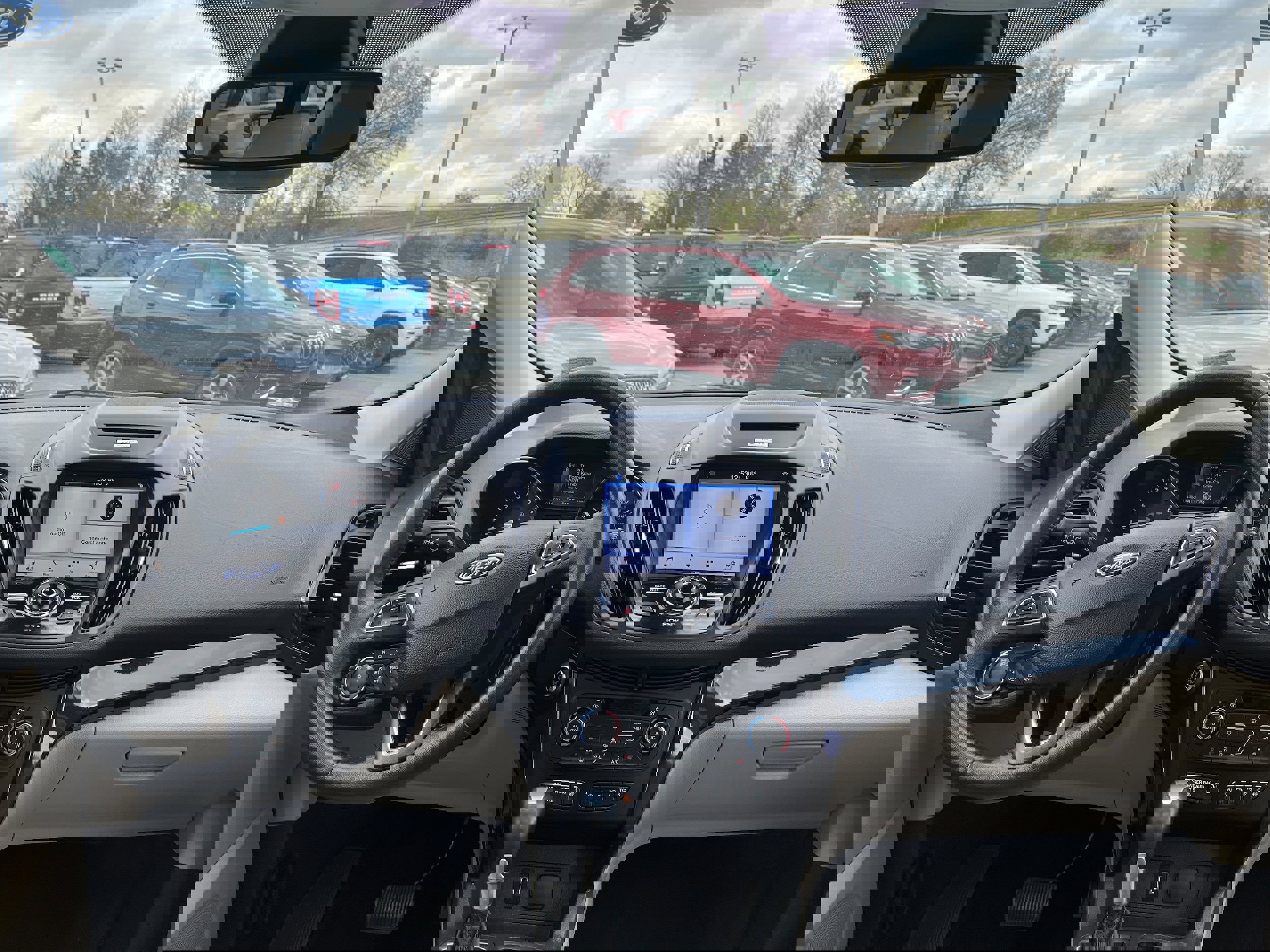 Certified 2017 Ford Escape Titanium w/ Equipment Group 301A image 14