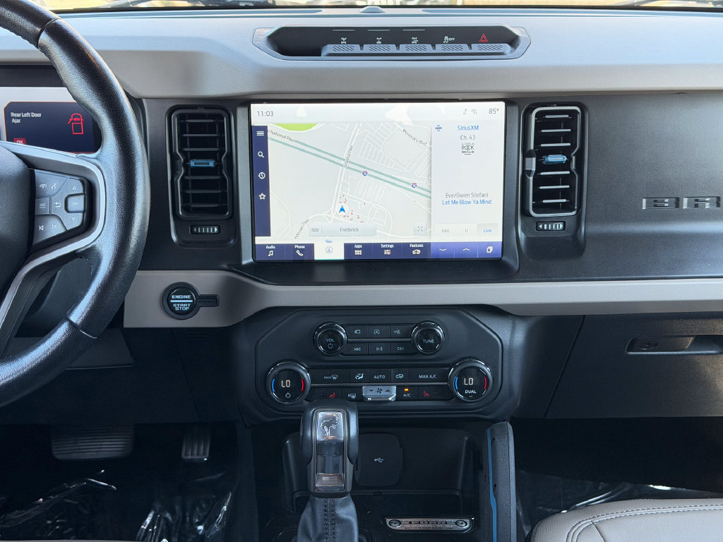 Used 2023 Ford Bronco Wildtrak AWD/4WD image 21