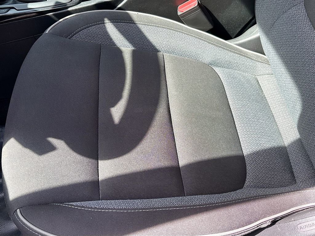 Used 2022 Chevrolet TrailBlazer LT w/ Driver Confidence Package image 18