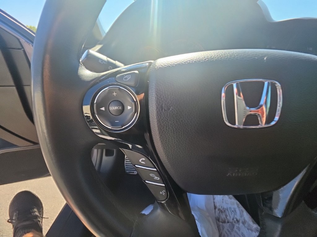 Used 2017 Honda Accord Sport image 16
