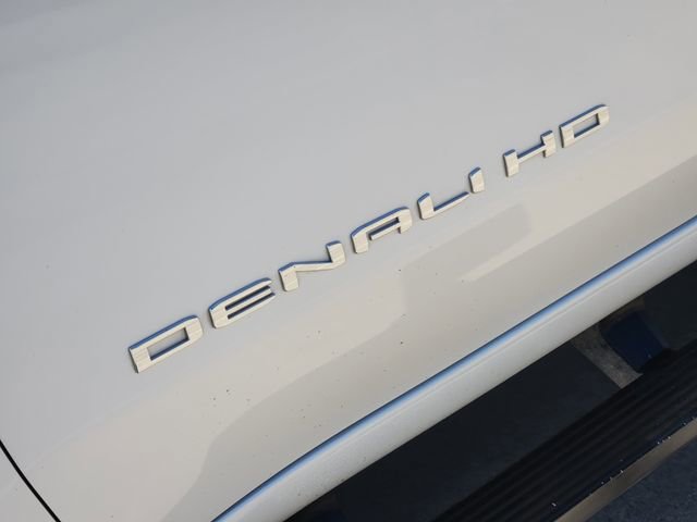 Used 2022 GMC Sierra 3500 Denali w/ Denali Ultimate Package image 12