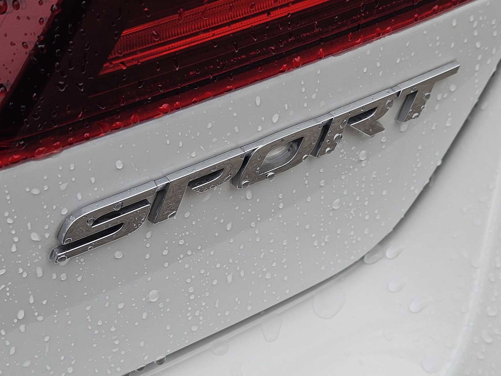 Used 2017 Honda Accord Sport image 12