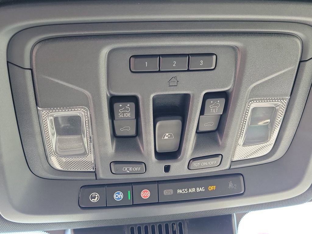 Used 2025 Chevrolet Silverado 1500 High Country w/ High Country Premium Package image 14