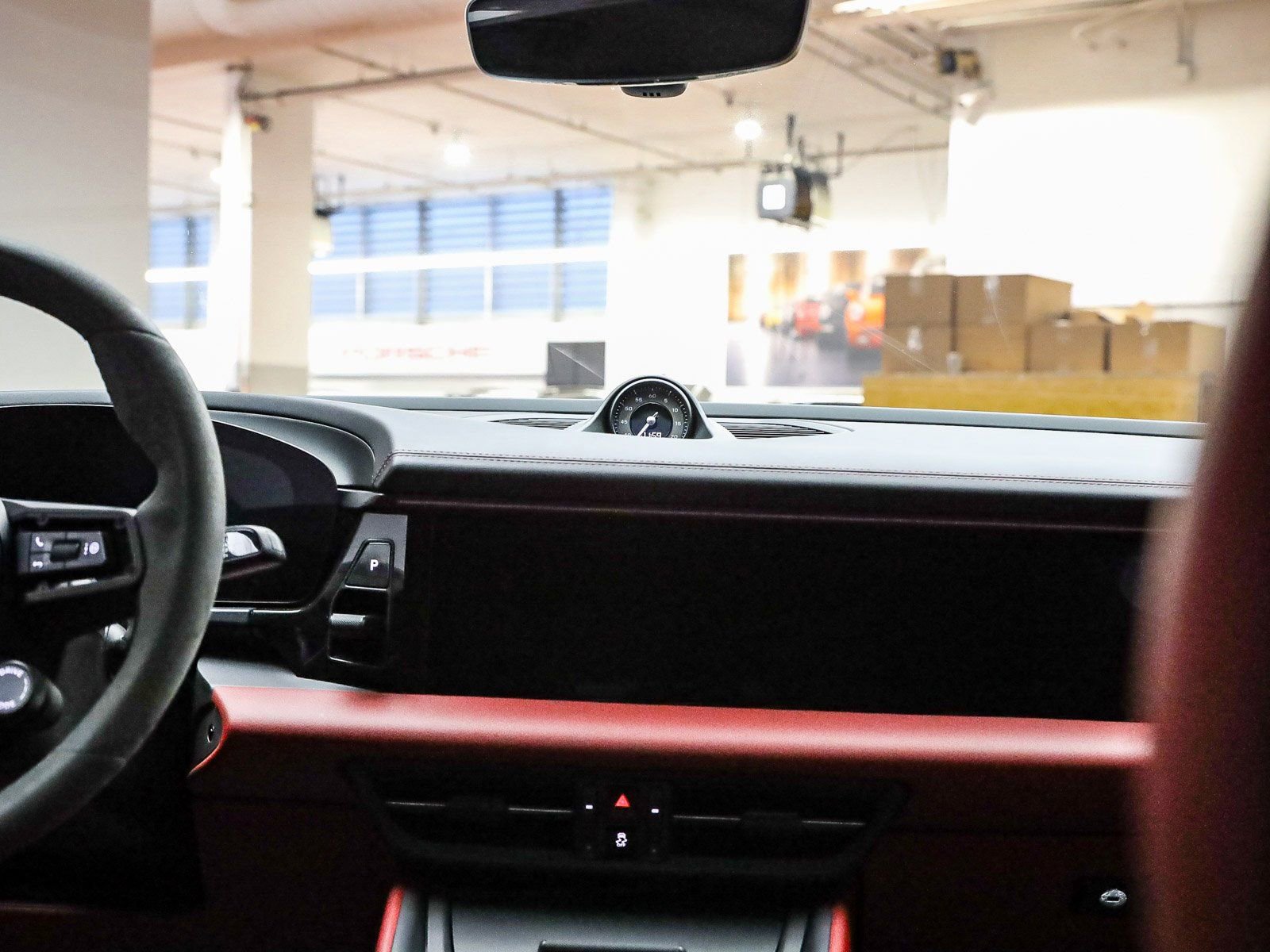 Certified 2025 Porsche Macan Turbo Electric image 18