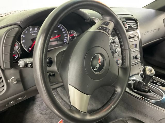 Used 2009 Chevrolet Corvette Coupe RWD image 15